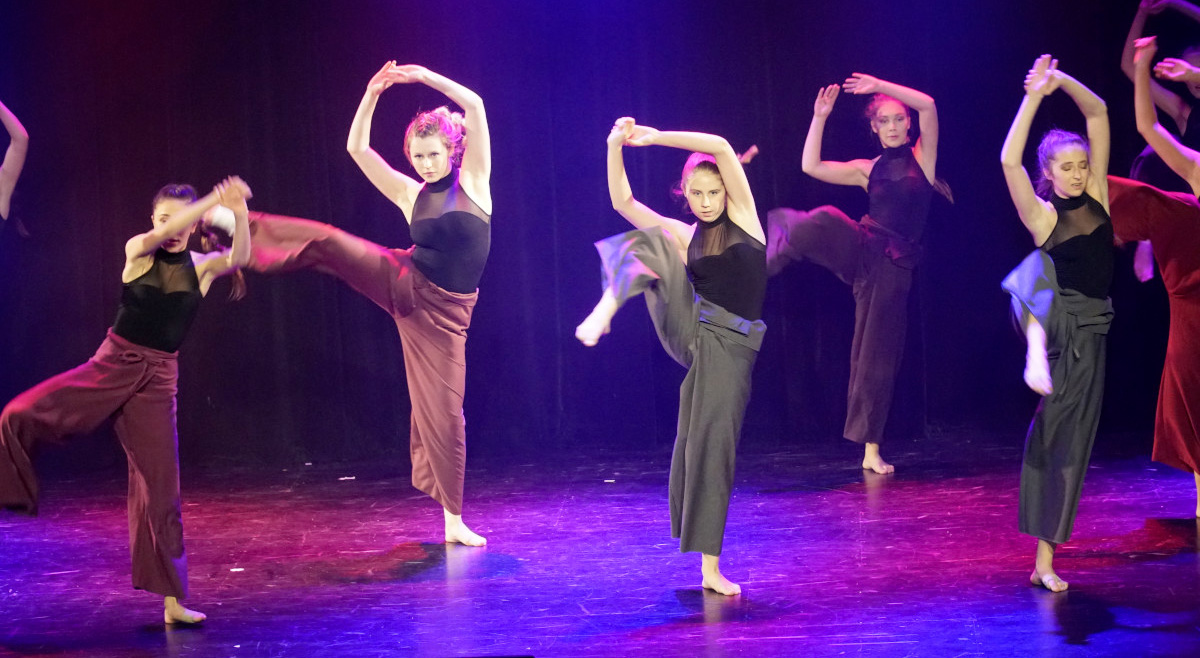 Secondaire - Arts - Danse [06]